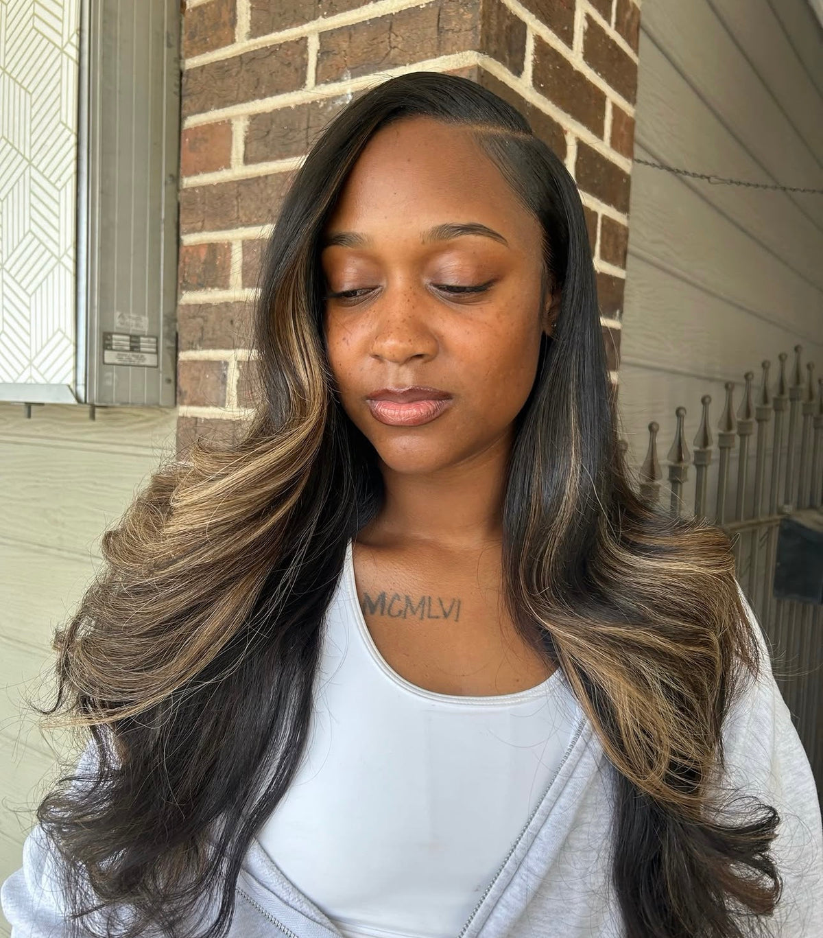 B3/9.1 Blonde Highlights